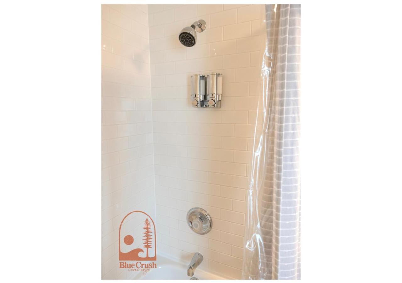 Wave Haven Waterfront Condo Hotel Tofino Luaran gambar